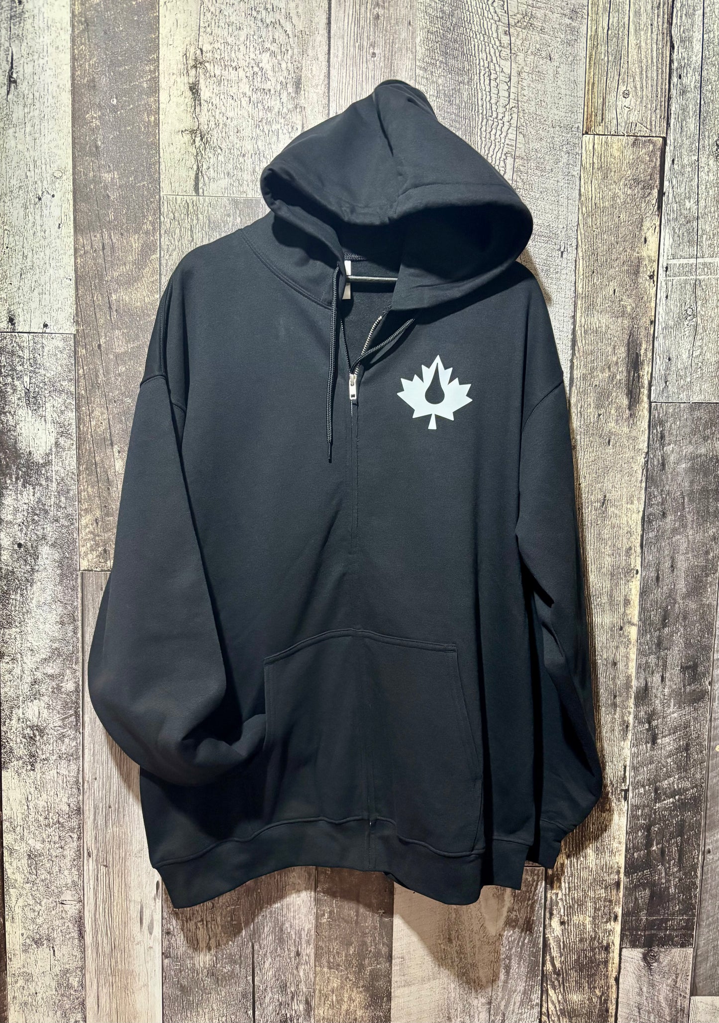 Crude Oil Leaf Zip-up